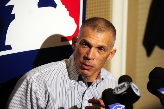 Dec 10, 2013; Orlando, FL, USA; New York Yankees manager Joe Girardi talks with reporters during the MLB Winter Meetings at the Walt Disney World Swan and Dolphin Resort. Mandatory Credit: David Manning-USA TODAY Sports