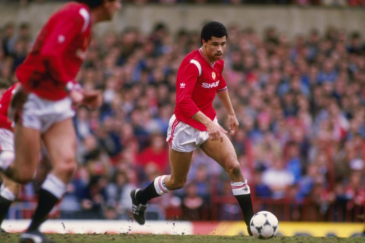Paul McGrath and 6 Best Players to Play for Aston Villa and Manchester