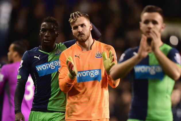 LONDON, ENGLAND - DECEMBER 17: Goalkeeper Jak Alnwick of Newcastle United is consoled by Massadio Haidara of Newcastle United after the Capital One Cup Quarter-Final match between Tottenham Hotspur and Newcastle United at White Hart Lane on December 17, 2014 in London, England. (Photo by Jamie McDonald/Getty Images)