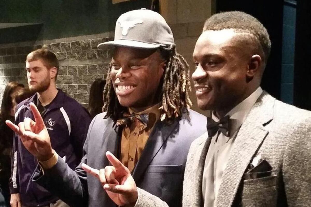 Texas May Not Play Texas A&M, but Rivalry Is Still Heated on Recruiting