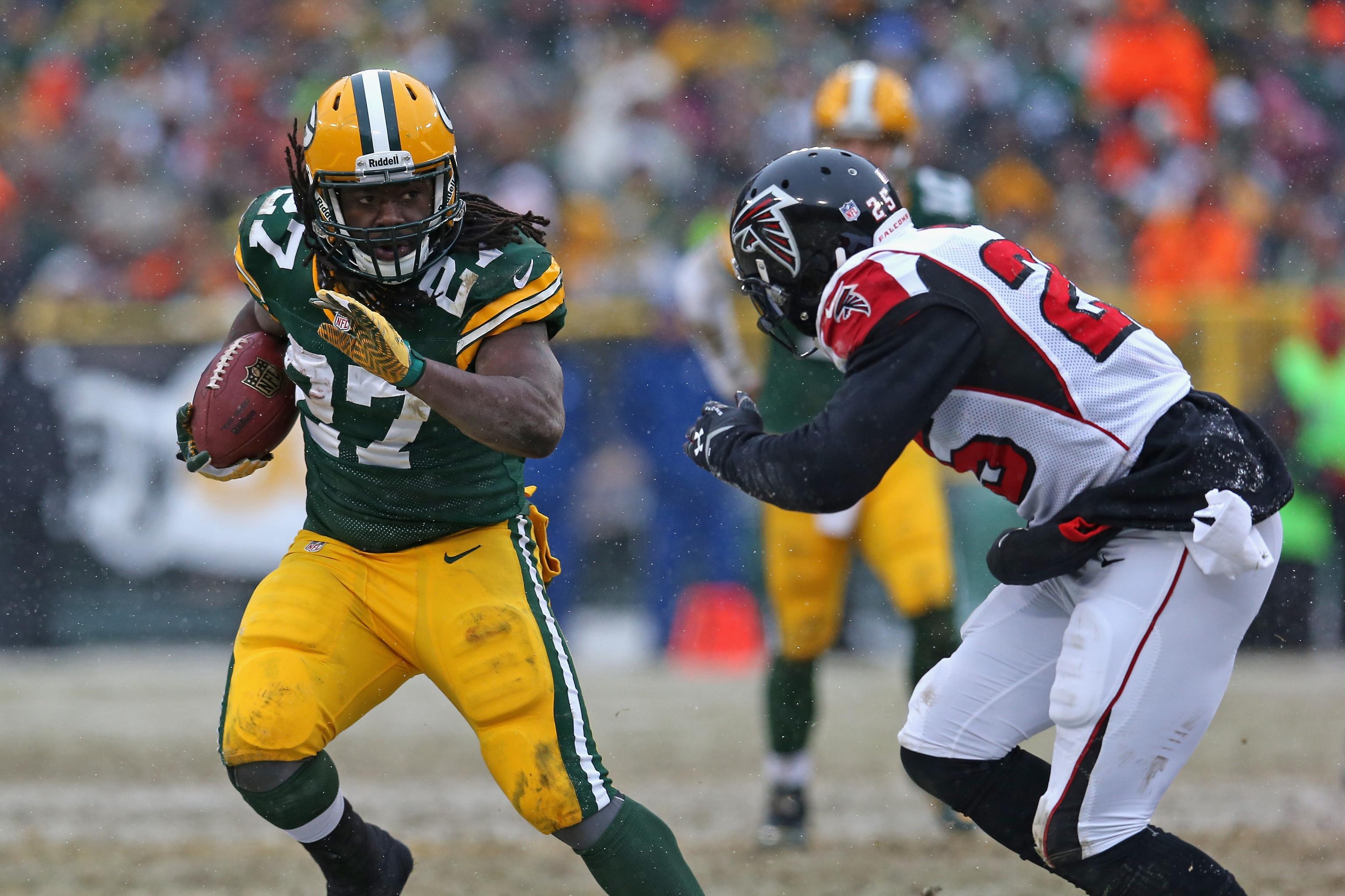 Eddie Lacy changing helmet again, not his running style after concussion -  NBC Sports