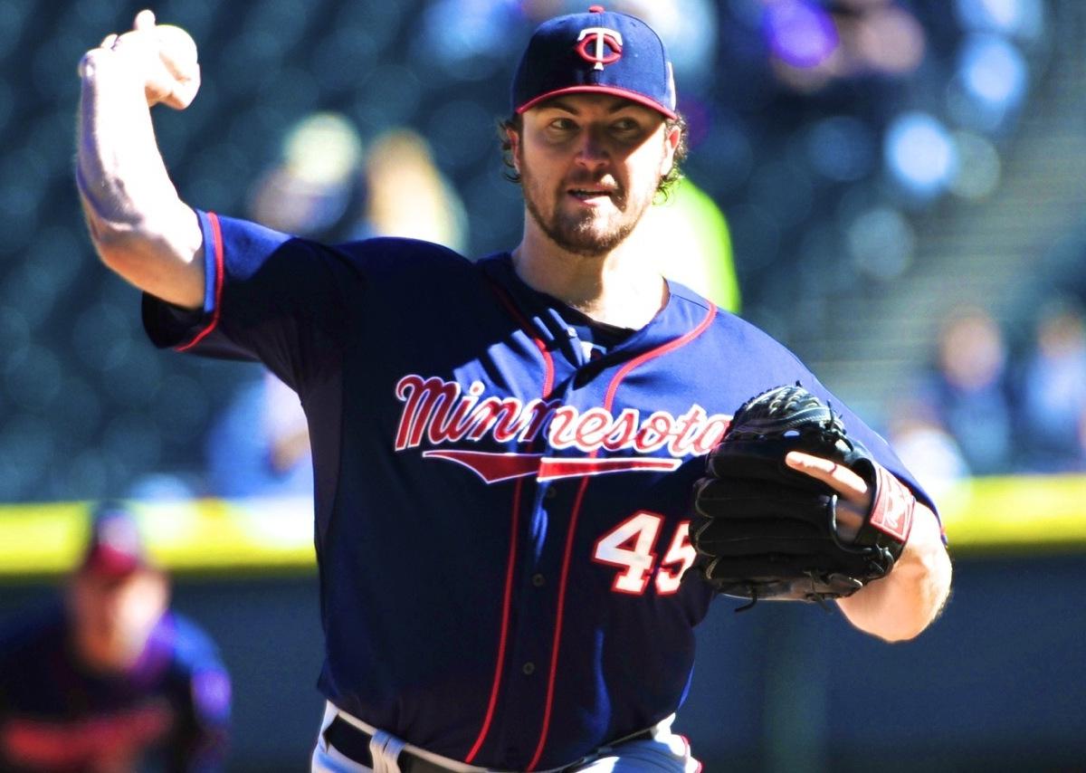 Phil Hughes, Twins Agree on New Contract: Latest Details and Reaction ...