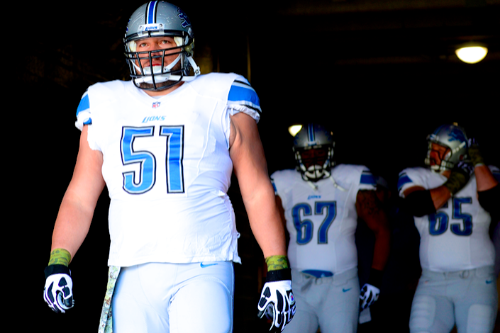 Restructured deal to pay Dominic Raiola veteran minimum - NBC Sports