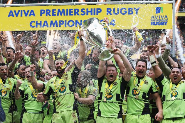 LONDON, ENGLAND - MAY 31:  Dylan Hartley (C) and his Northampton Saints team mates celebrate after winning the Aviva Premiership Final between Saracens and Northampton Saints at Twickenham Stadium on May 31, 2014 in London, England.  (Photo by David Rogers/Getty Images)