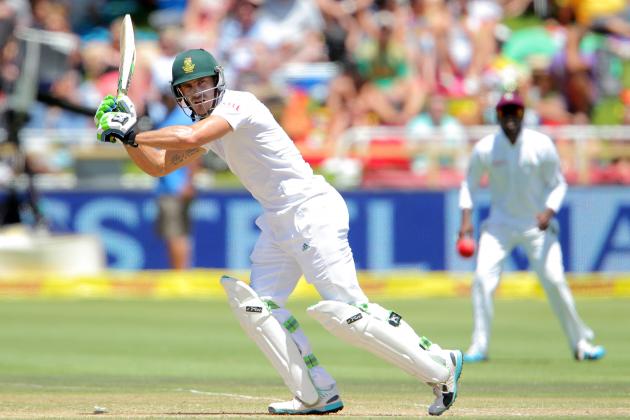CAPE TOWN, SOUTH AFRICA - JANUARY 03: Faf du Plessis of the Proteas during day 2 of the 3rd Test between South Africa and West Indies at Sahara Park Newlands on January 03, 2015 in Cape Town, South Africa. (Photo by Carl Fourie/Gallo Images/Getty Images)