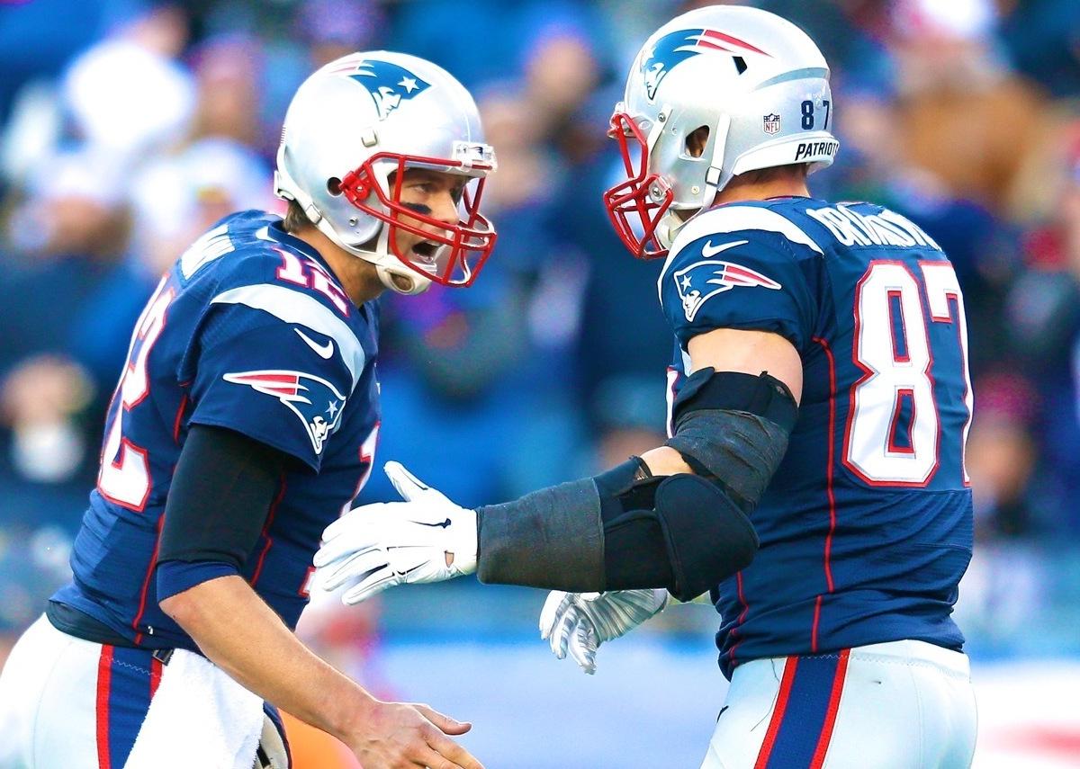 New England Patriots vs. Indianapolis Colts: 2 Patriots Writers Talk About  Game, News, Scores, Highlights, Stats, and Rumors