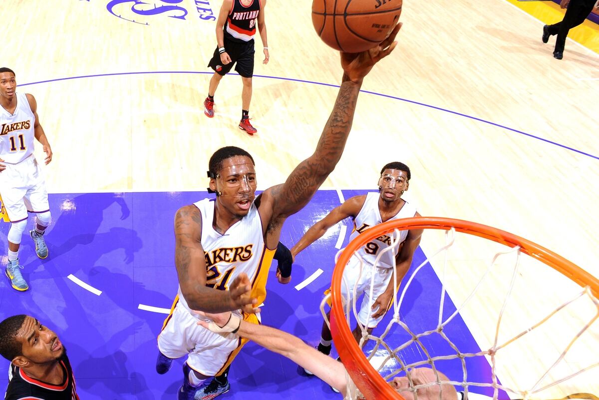 Ed Davis Keeps Proving His Worth to Los Angeles Lakers' Future News