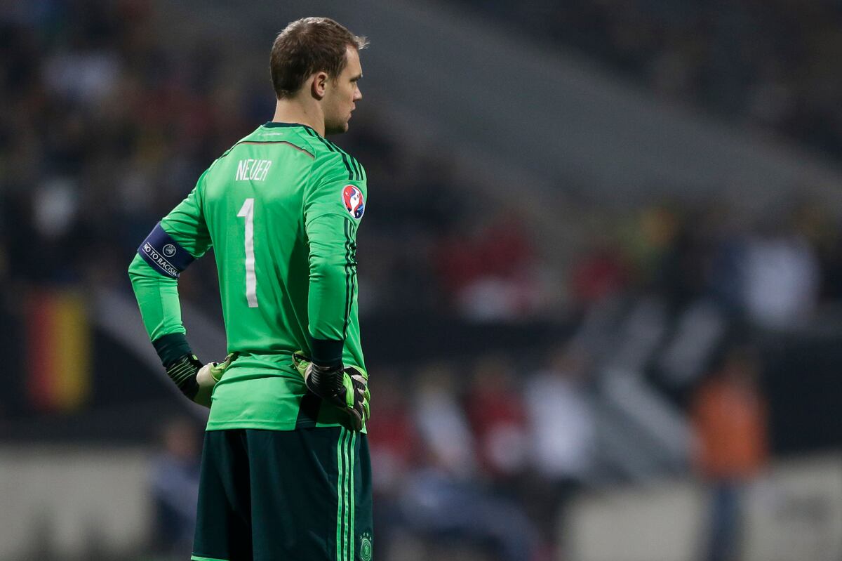 Why Bayern Munich Goalkeeper Manuel Neuer Will Win FIFA ...