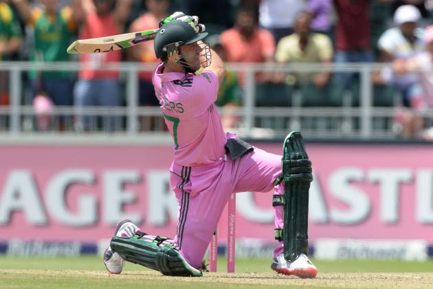 JOHANNESBURG, SOUTH AFRICA - JANUARY 18: AB de Villiers of South Africa hits another six during the 2nd Momentum ODI between South Africa and West Indies at Bidvest Wanderers Stadium on January 18, 2015 in Johannesburg, South Africa. (Photo by Duif du Toit/Gallo Images/Getty Images)