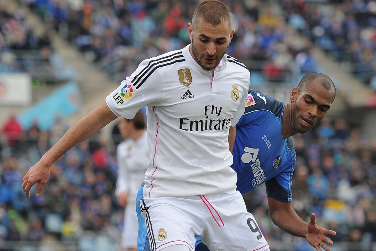 Liverpool Transfer News: Karim Benzema 'Keen' on Summer ...