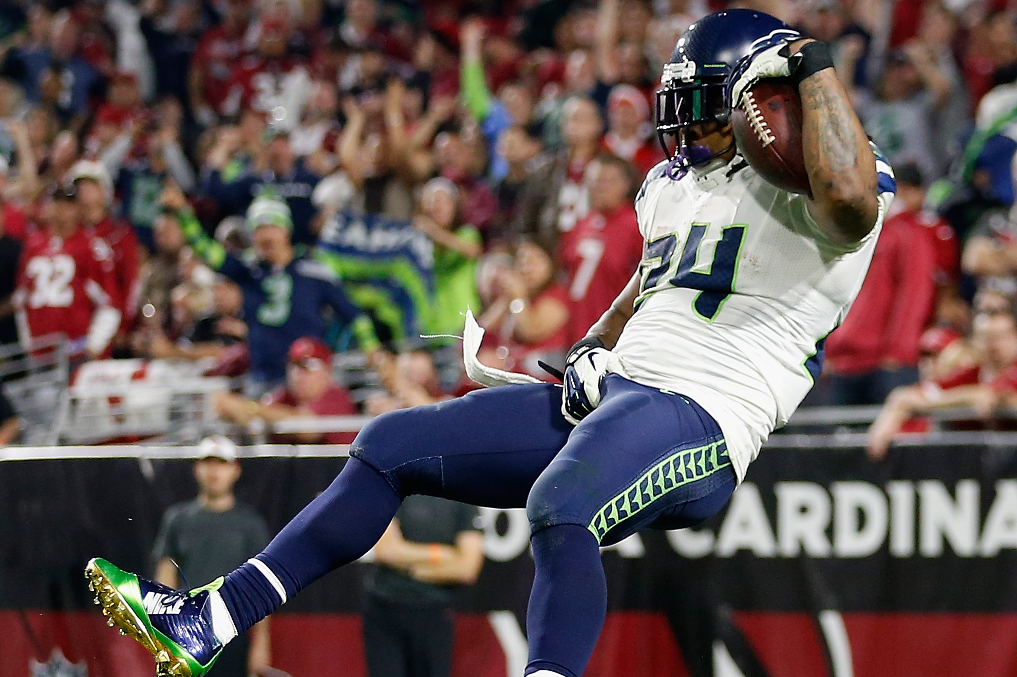 Super Bowl 2015: Odds favor Seattle Seahawks, Denver Broncos again - The  Phinsider