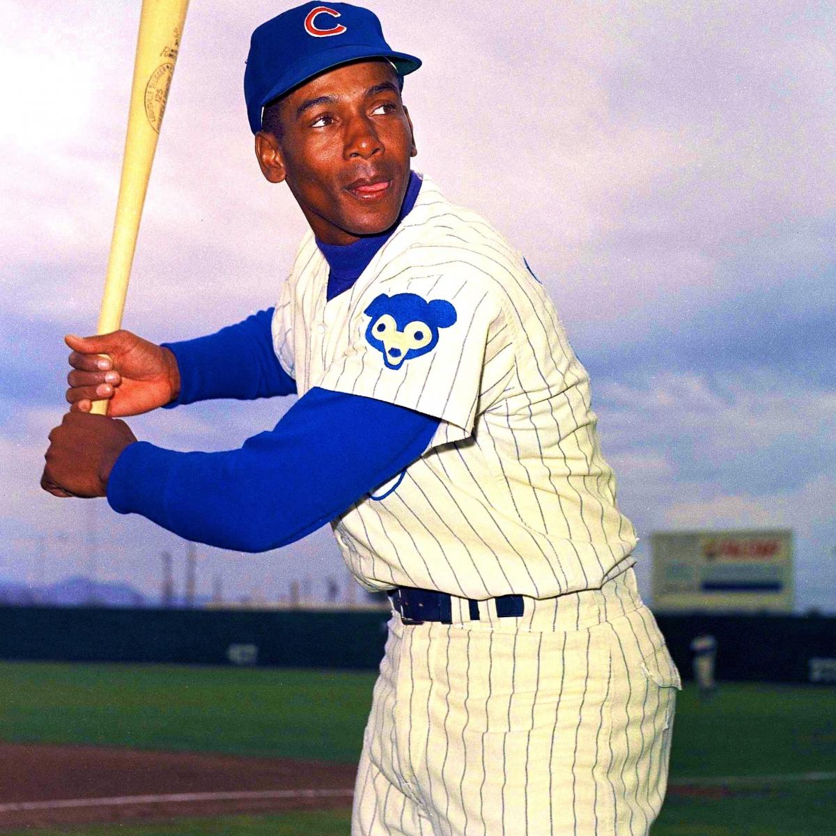 Legendary Cubs star Ernie Banks dies at age 83 - Sports Illustrated