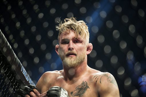 Coach for Alexander Gustafsson, Phil Davis Names Opponents He'd Like for  Them, News, Scores, Highlights, Stats, and Rumors