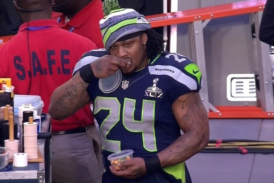 Marshawn Lynch Snacks On Skittles Before Super Bowl Xlix Bleacher Report Latest News Videos And Highlights