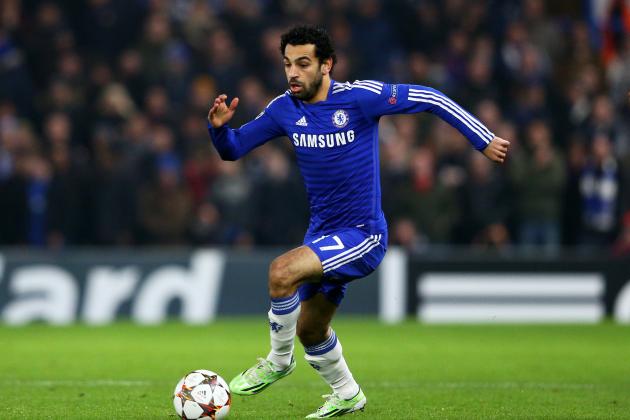 LONDON, ENGLAND - DECEMBER 10:  Mohamed Salah of Chelsea runs with the ball during the UEFA Champions League group G match between Chelsea and Sporting Clube de Portugal at Stamford Bridge on December 10, 2014 in London, United Kingdom.  (Photo by Clive Mason/Getty Images)
