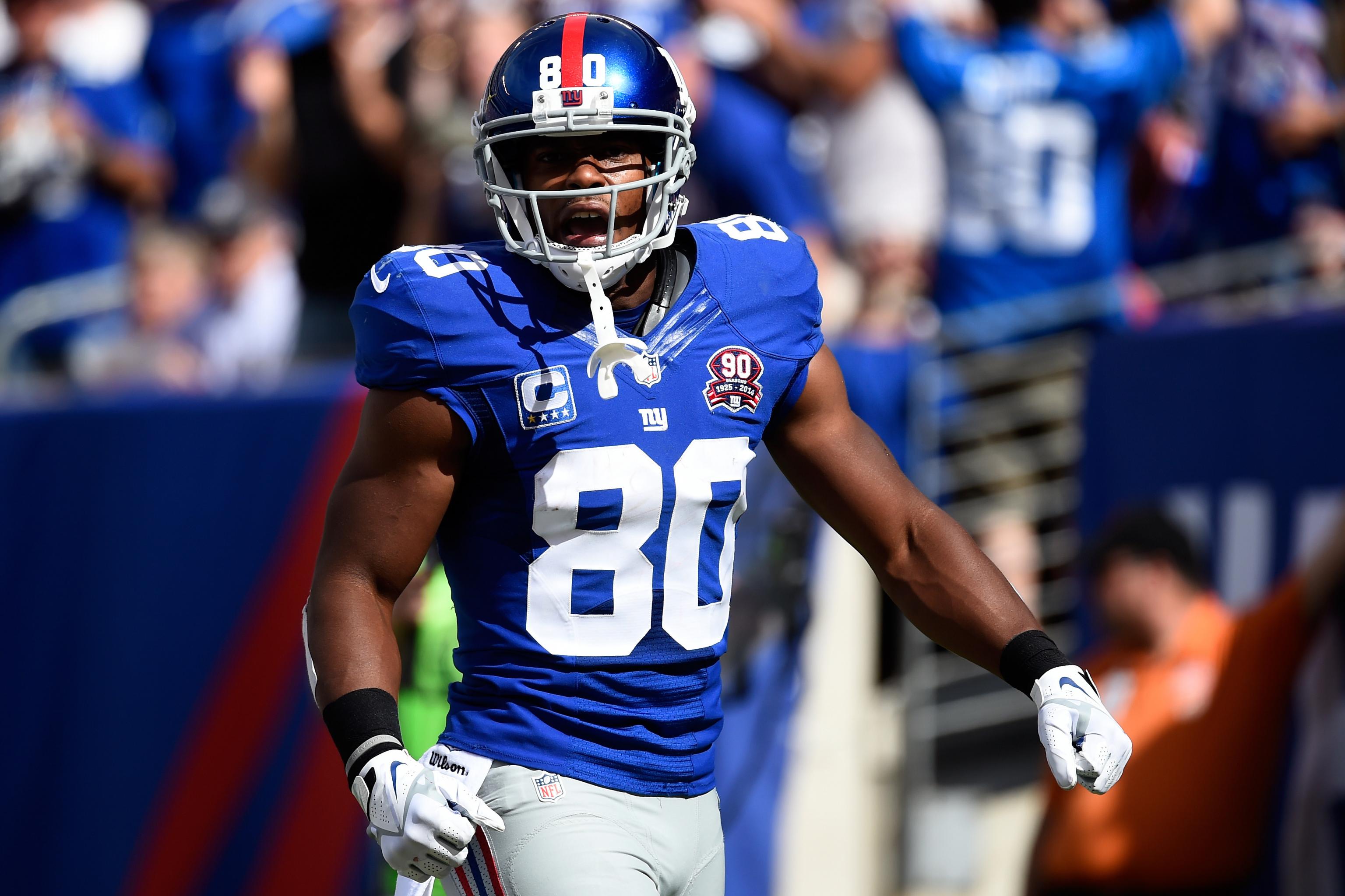 Giants WR Victor Cruz undergoes knee procedure, out for Week 16