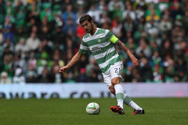 GLASGOW, SCOTLAND - AUGUST 16:  Charlie Mulgrew of Celtic controls the ball during the Scottish Premiership League Match between Celtic and Dundee United, at Celtic Park on August 16, 2014 Glasgow, Scotland. (Photo by Ian MacNicol/Getty Images)
