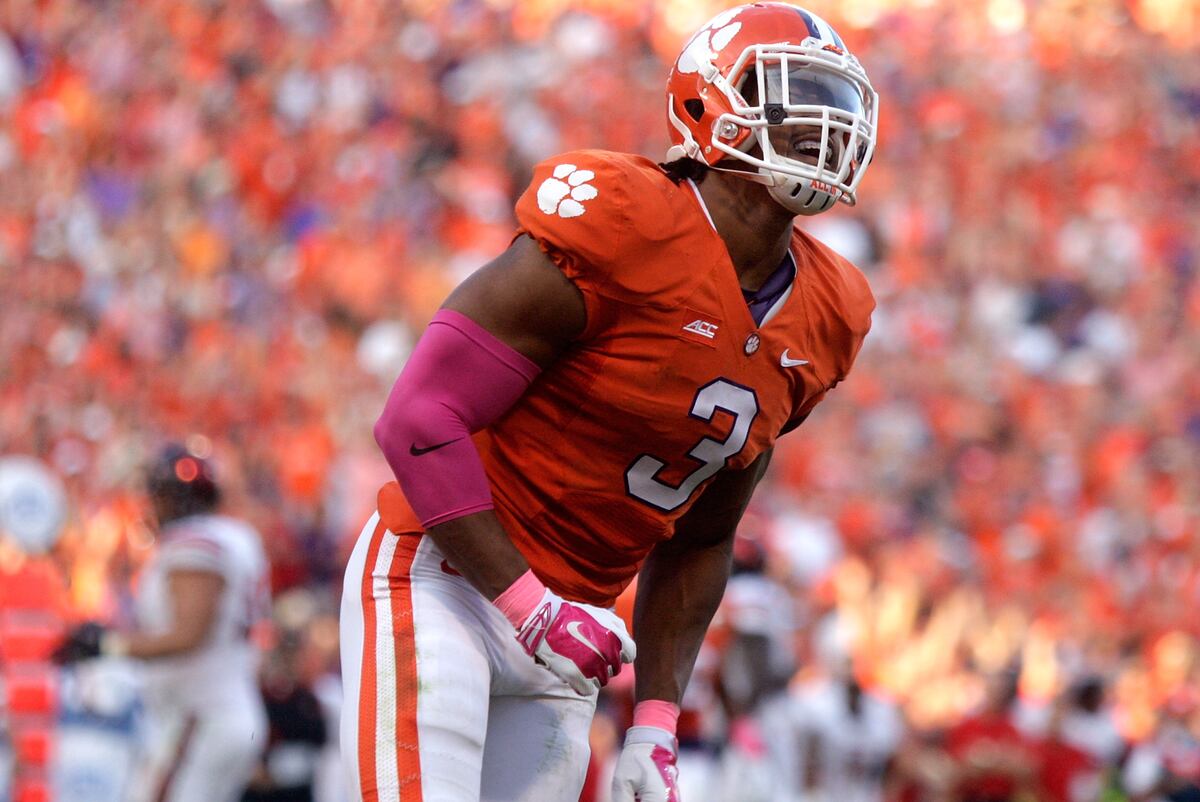 The Best Edge Defenders of the 2015 NFL Draft News, Scores, Highlights, Stats, and Rumors