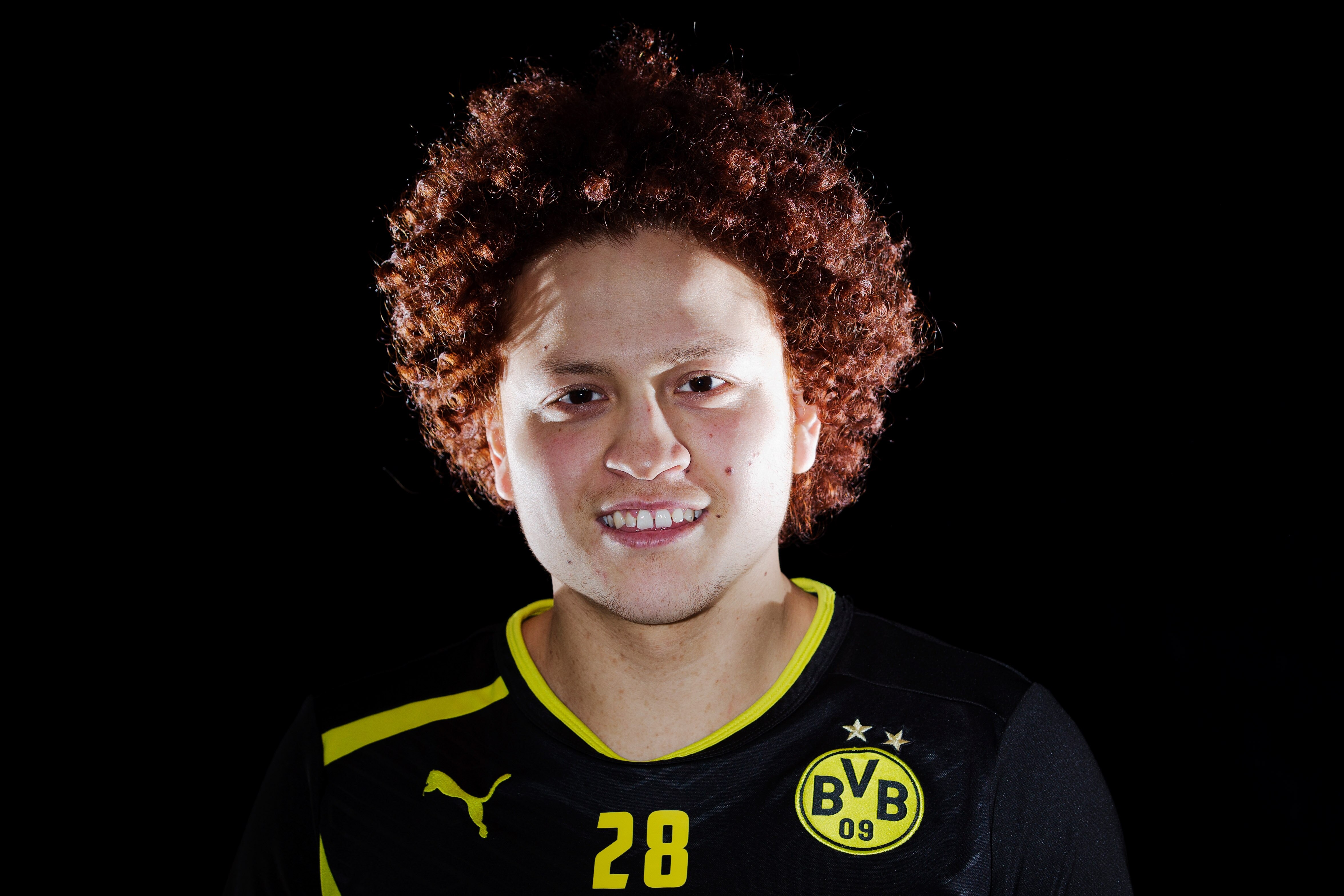 amini borussia dortmund