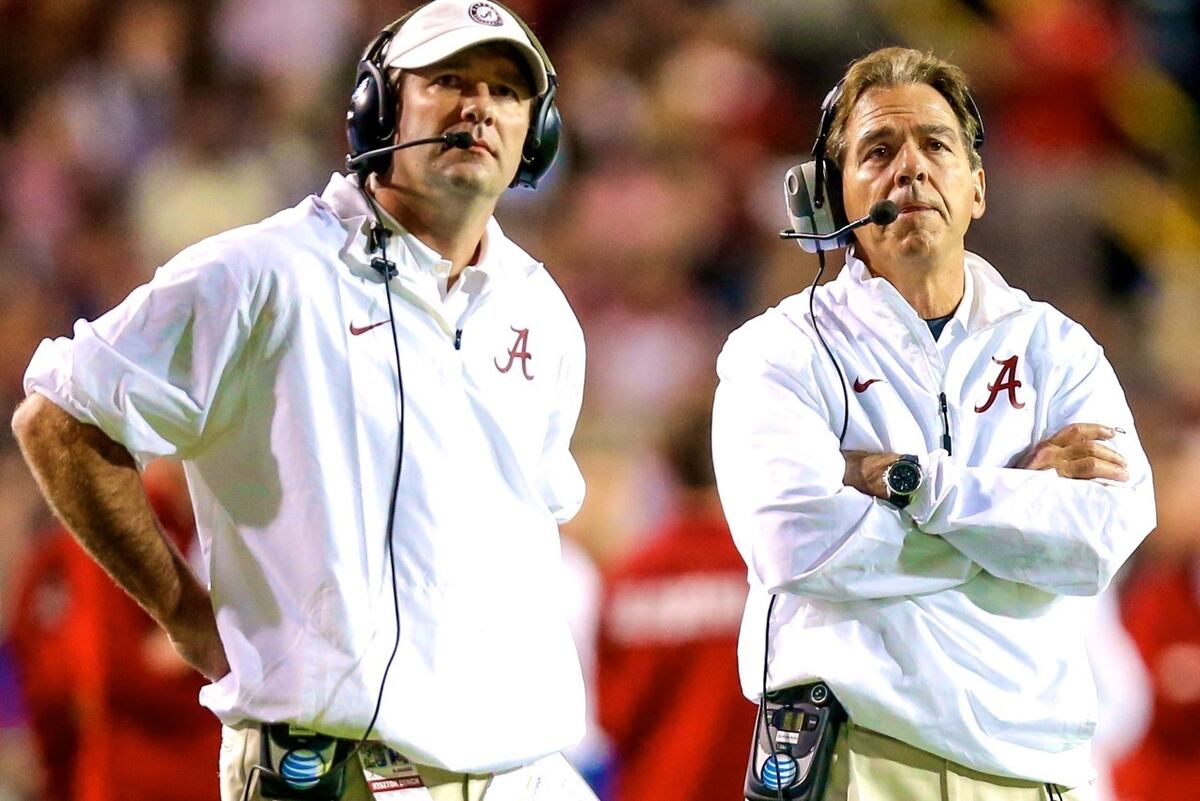 How To Become A College Football Assistant Coach