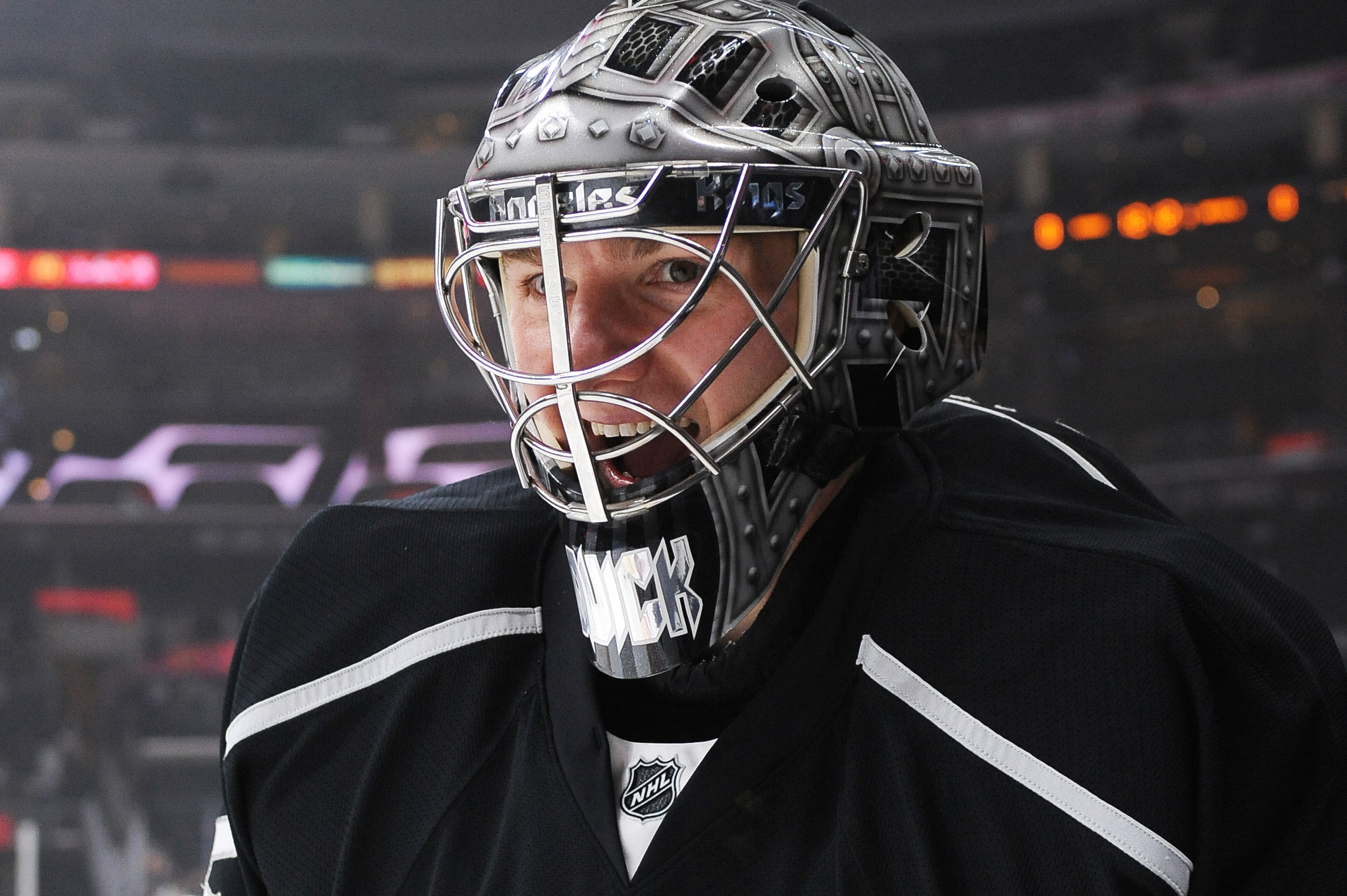 Los Angeles Kings Must Face the Fact That Jonathan Quick Is Not an Elite  Goalie, News, Scores, Highlights, Stats, and Rumors