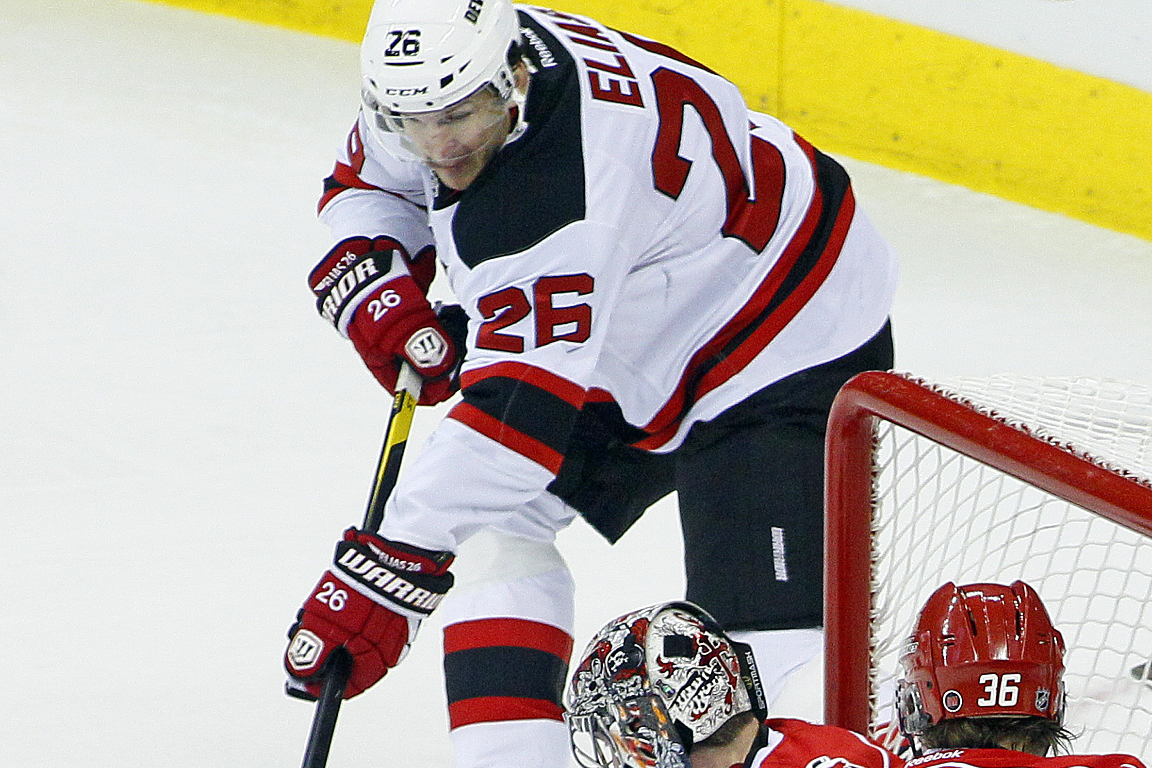 Patrik Elias Sparkled in New Jersey Devils Close 5-2 Win Over
