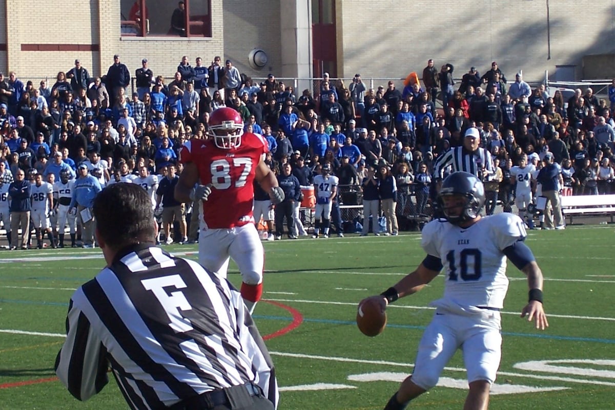 kean university wins 2011 njac football title with 27 14 kean university incident report