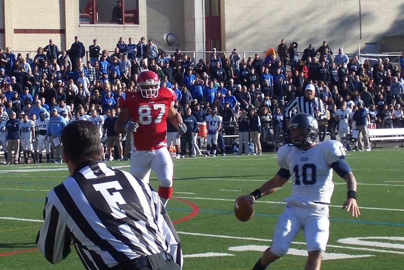 Kean University Wins 2011 Njac Football Title With 27 14 Win At