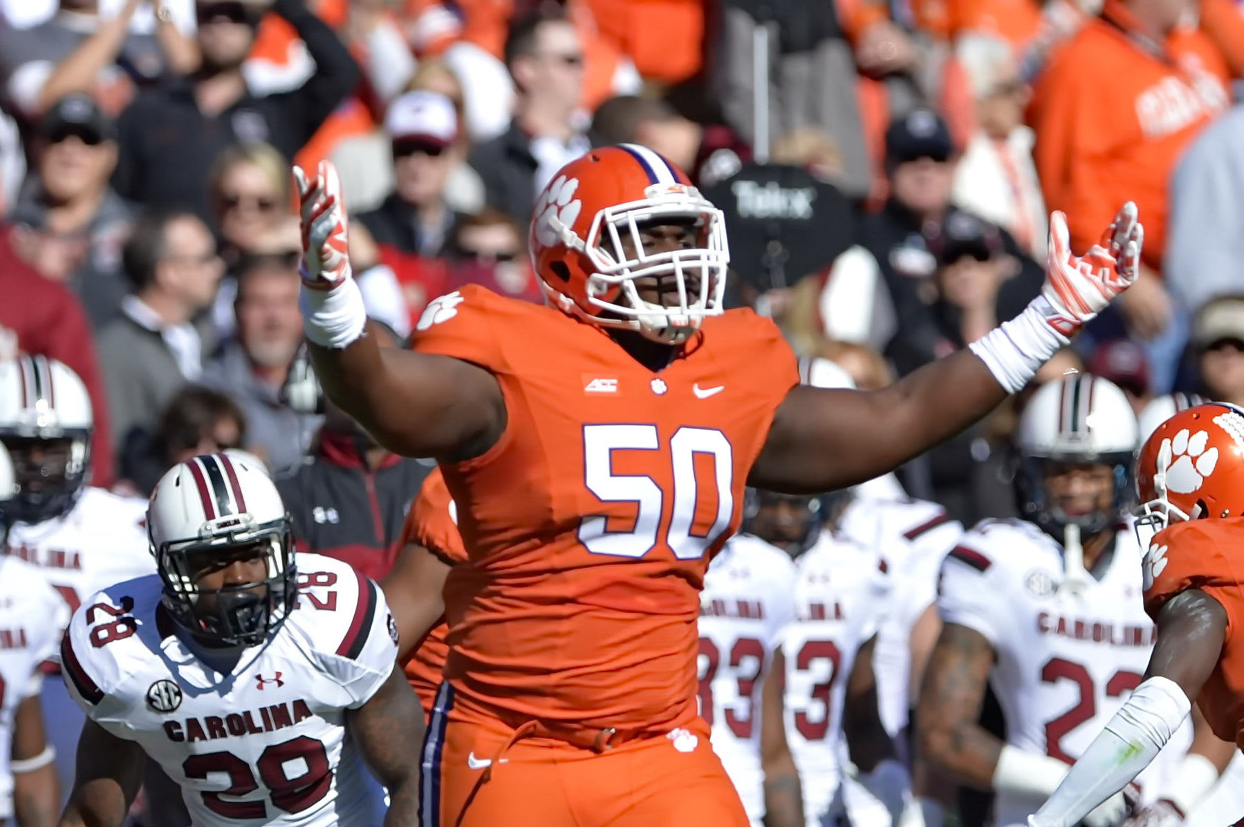 Featured Falcon Friday: Nose Tackle Grady Jarrett