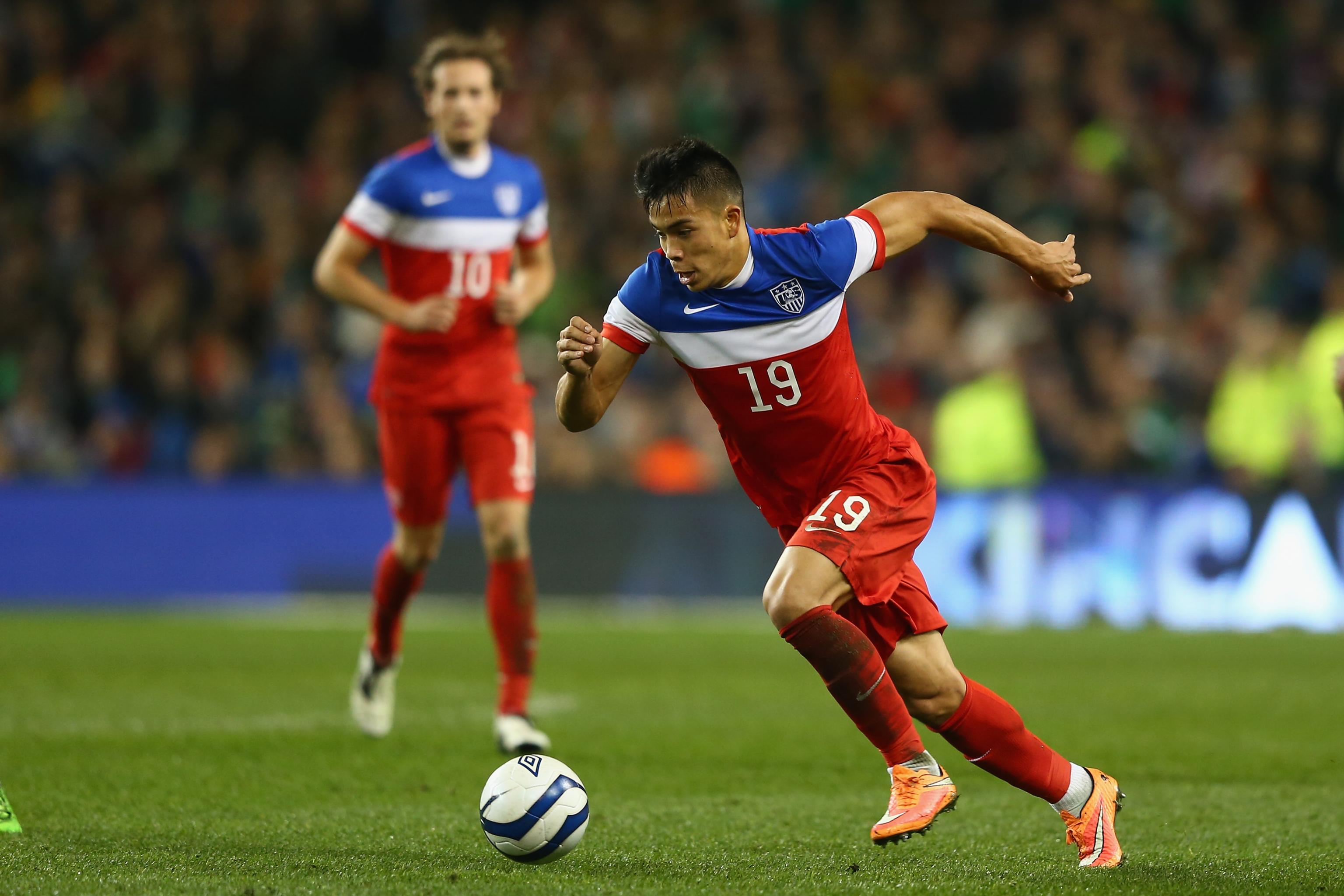 Alejandro Bedoya - professional footballer dribbling