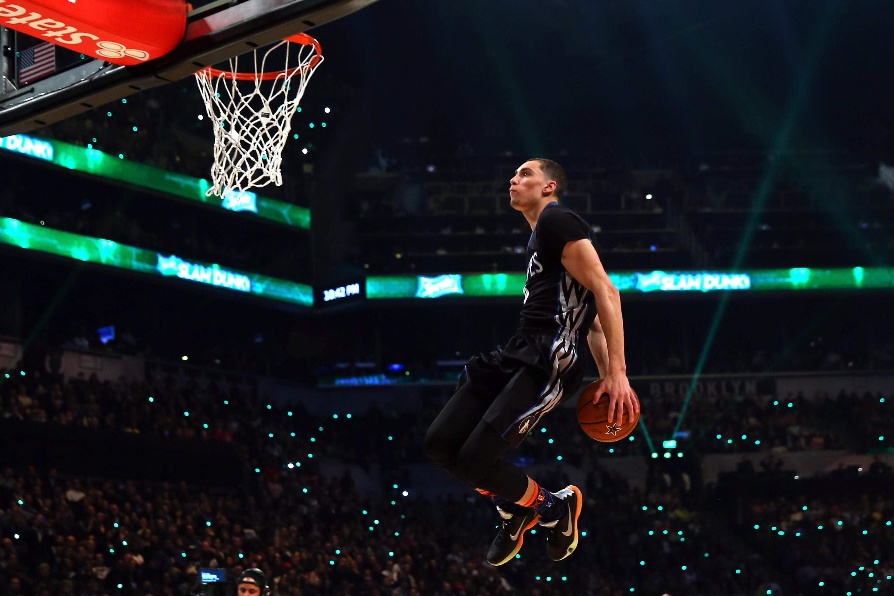Nba Slam Dunk Contest 15 Highlights And Analysis Of All Star Weekend Event Bleacher Report Latest News Videos And Highlights