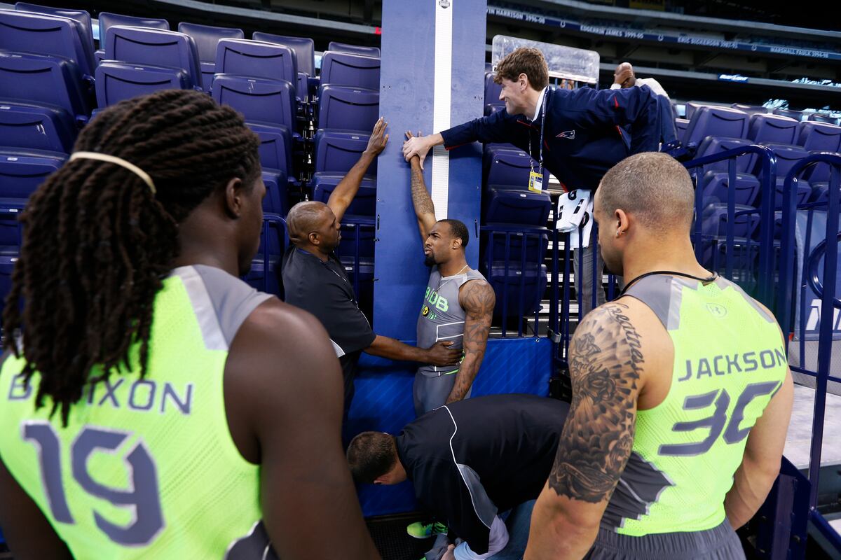 6 NFL Draft Prospects New York Giants Should Be Watching at Combine News, Scores, Highlights