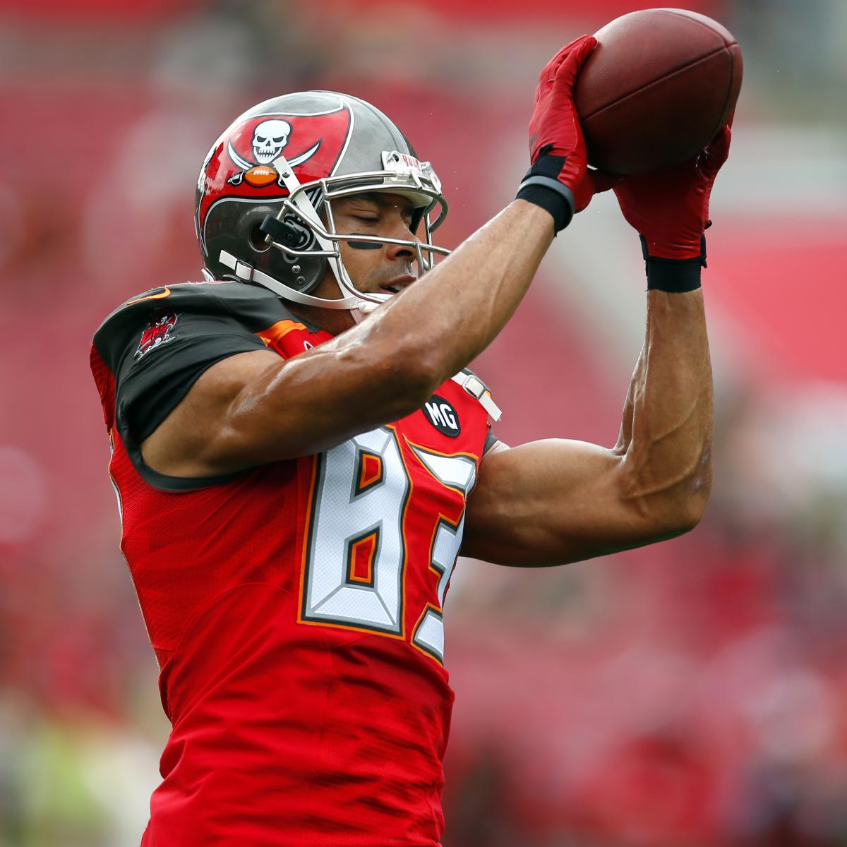 With Rookie QB Coming, Buccaneers Can't Afford to Part Ways with Vincent Jackson | Bleacher ...