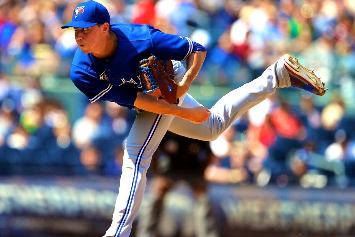 Bleacher Report's Top 25 Prospects Who Could Make MLB Teams This Spring