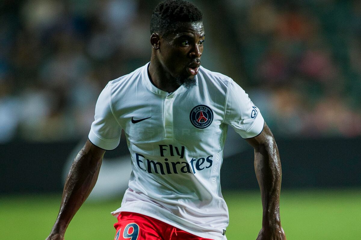 Serge Aurier Injury: Updates on PSG Star’s Thigh and Return | News
