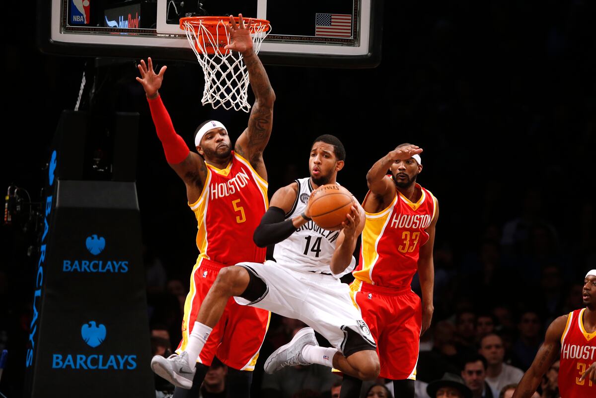'Headband Brothers' Josh Smith and Corey Brewer Are Coming Up Big for