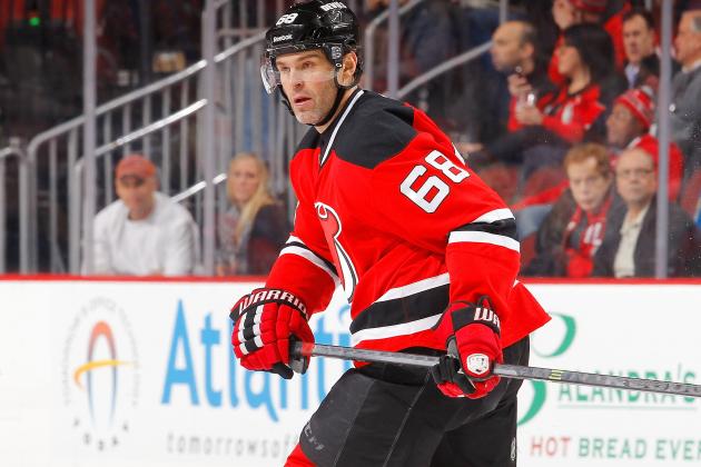 NEWARK, NJ - FEBRUARY 17:  Jaromir Jagr #68 of the New Jersey Devils in action against the Buffalo Sabres at the Prudential Center on February 17, 2015 in Newark, New Jersey. The Devils defeated the Sabres 2-1 after a shootout.  (Photo by Jim McIsaac/Getty Images)