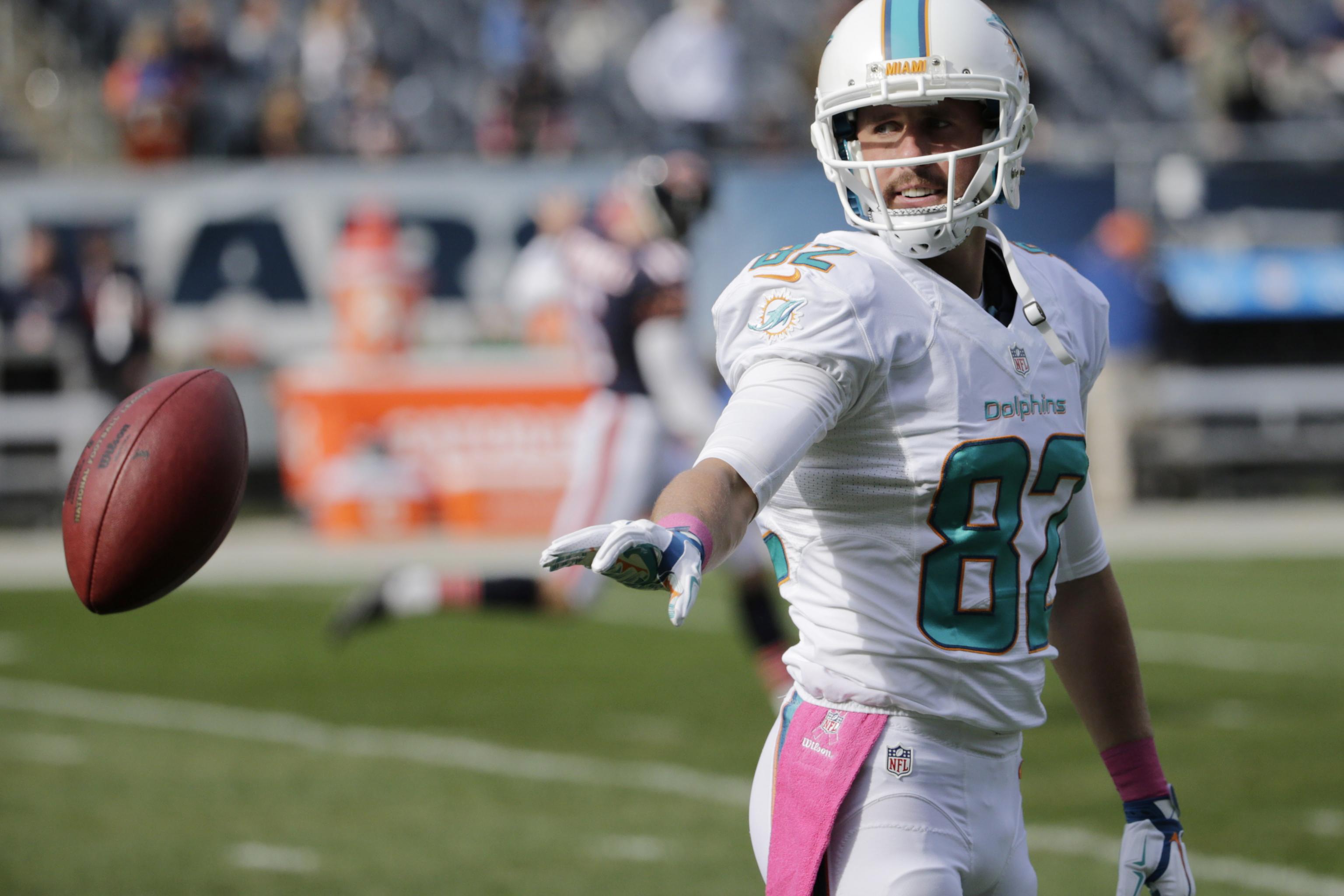 Hartline agrees to five-year deal with Dolphins