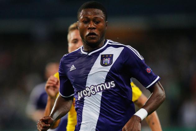 ANDERLECHT, BELGIUM - OCTOBER 01:  Chancel Mbemba of Anderlecht in axction during the UEFA Champions League Group D match between RSC Anderlecht and Borussia Dortmund at Constant Vanden Stock Stadium on October 1, 2014 in Anderlecht, Belgium.  (Photo by Dean Mouhtaropoulos/Getty Images)