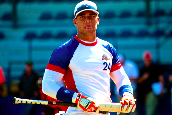 After attention-generating debut, Yoan Moncada showing poise in big-league  journey