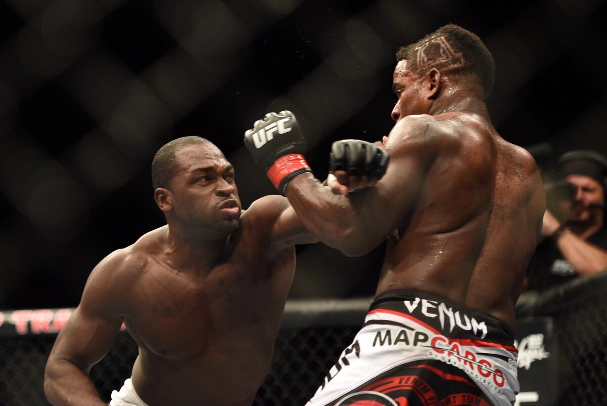 Derek Brunson Moving Up and Enjoying the Climb News, Scores