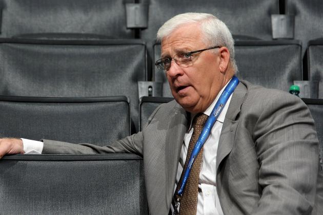 LOS ANGELES, CA - JUNE 26:  General manager Bryan Murray of the Ottawa Senators looks on during day two of the 2010 NHL Entry Draft at Staples Center on June 26, 2010 in Los Angeles, California.  (Photo by Dave Sandford/NHLI via Getty Images)