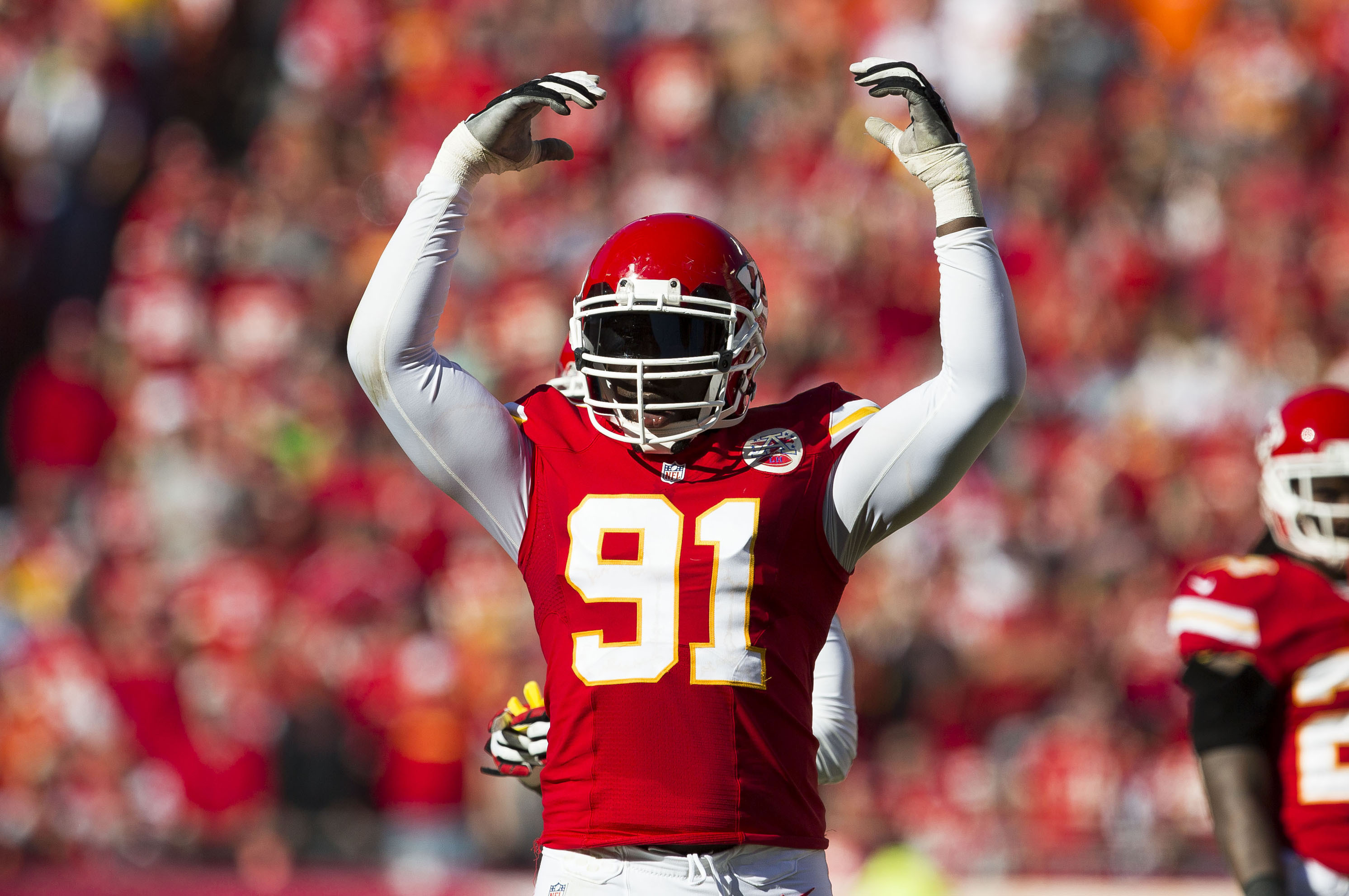 Report: Chiefs, Hali agree to new three-year deal 