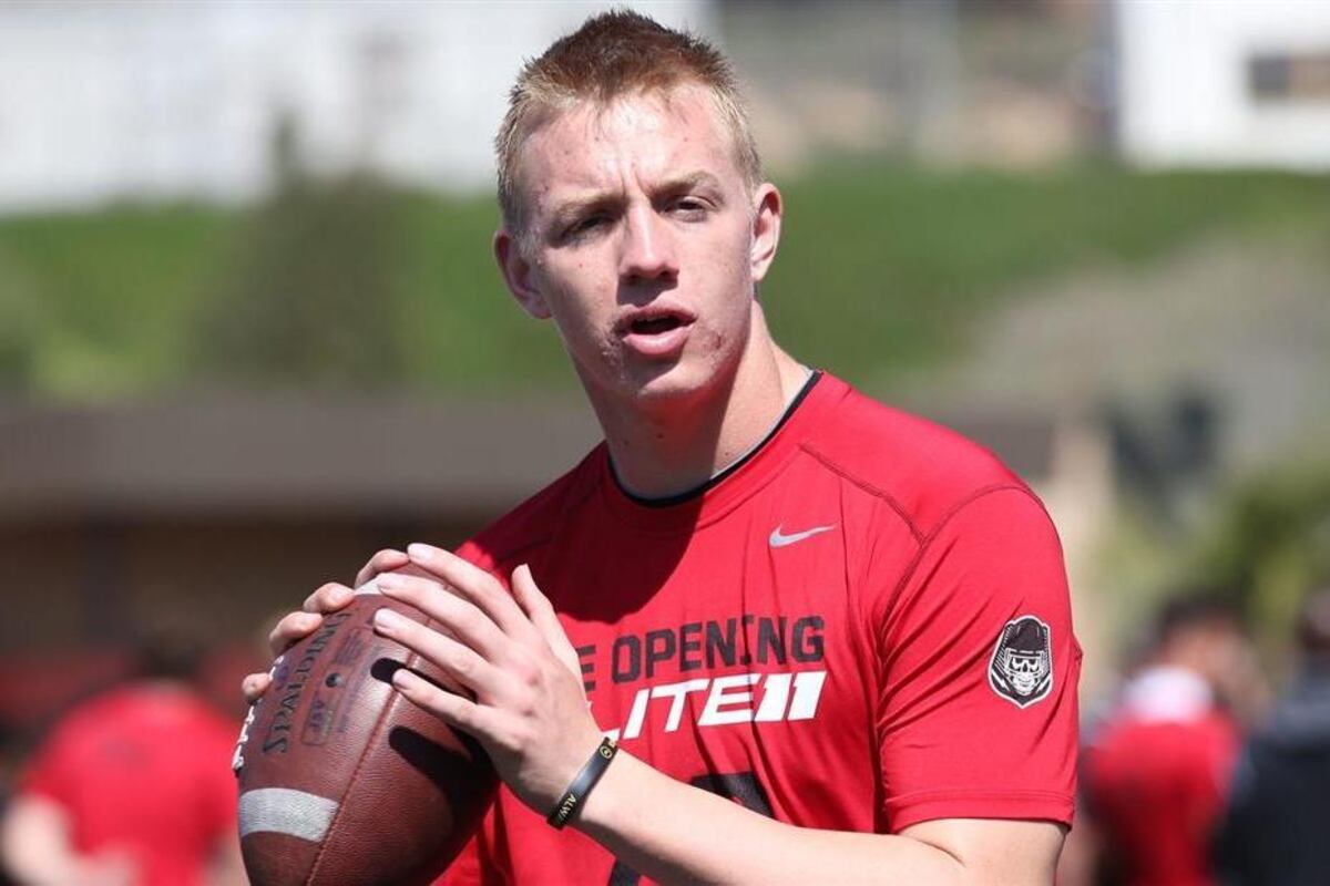 USC, Stanford or Michigan? Decision for 4Star QB Real Soon