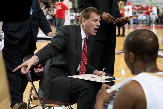 ERIE, PA - APRIL 2: Erie Bay Hawks head coach Jay Larranaga gives directions during a NBA D-League game against the Maine Red Claws on April 2, 2011 at the Tullio Arena in Erie, Pennsylvania. NOTE TO USER: User expressly acknowledges and agrees that, by downloading and or using this photograph, User is consenting to the terms and conditions of the Getty Images Liscense Agreement. Mandatory Copyright Notice: Copyright 2011 NBAE (Photo by Robert Frank/NBAE via Getty Images)