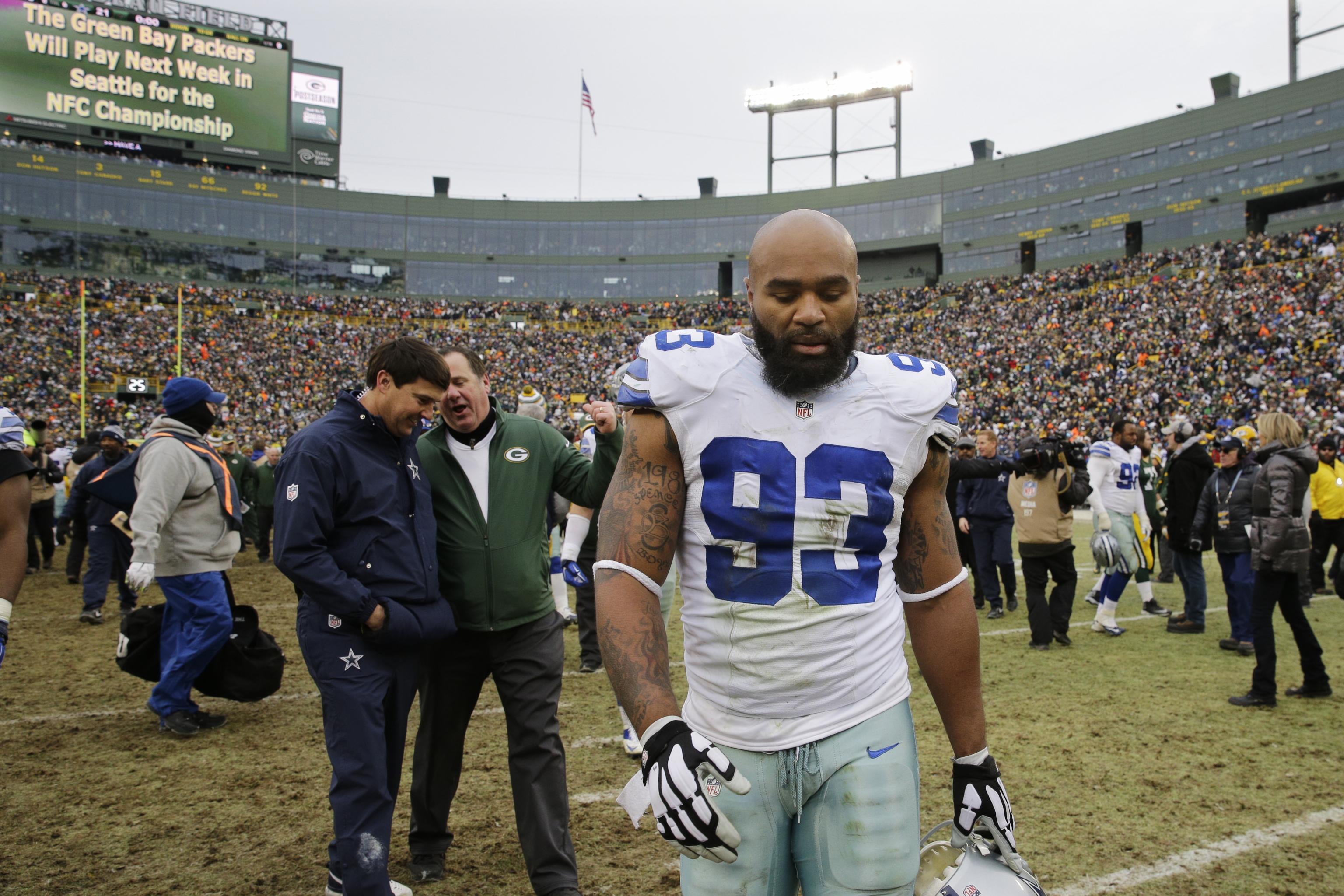 Dallas Cowboys linebacker Anthony Spencer (93) at Cowboys training camp  Wednesday, July 28, 2010, in San Antonio. (AP Photo/Tony Gutierrez Stock  Photo - Alamy