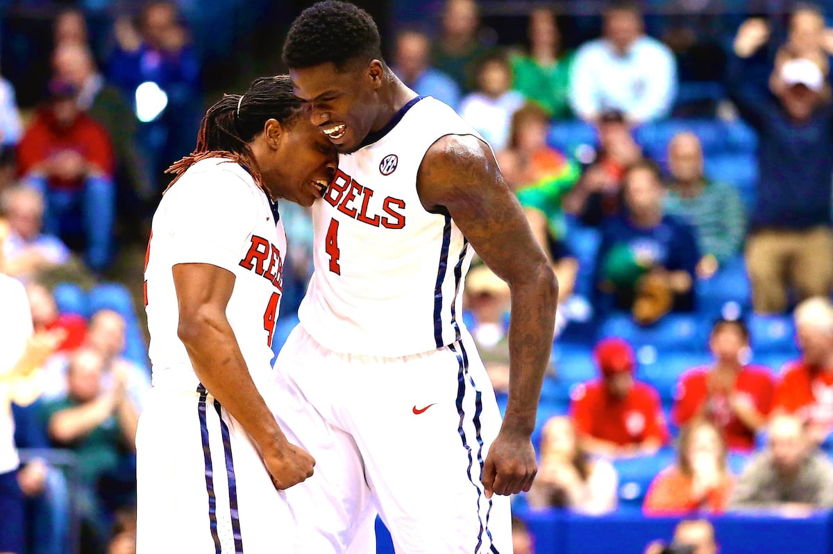 NCAA Tournament 2015 Winners and Losers of Day 1 News, Scores