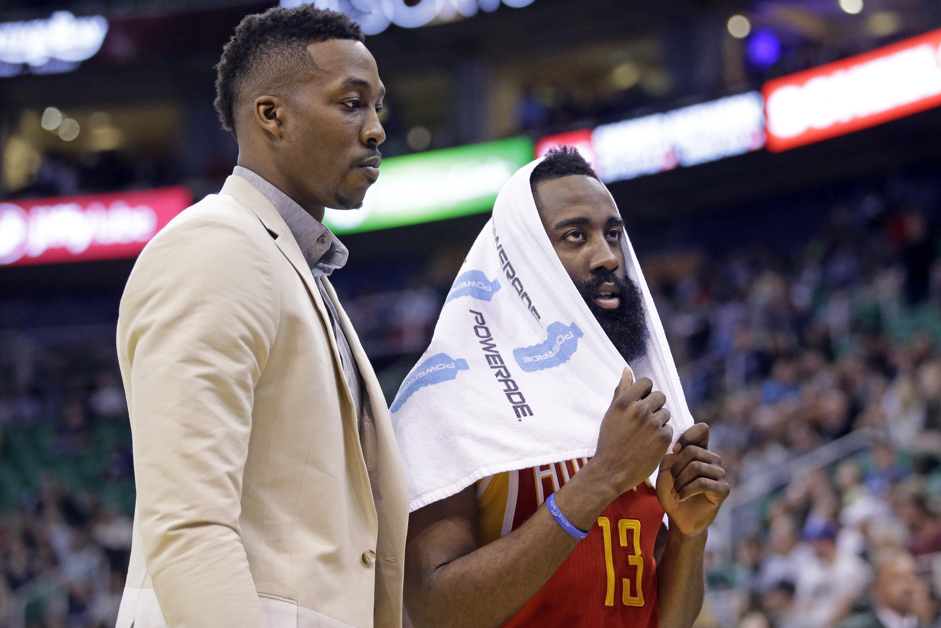 Dwight Howard - Houston Rockets - Game-Worn Regular Season Jersey (1st Half  Only) (Double-Double) - 2015-16 Season