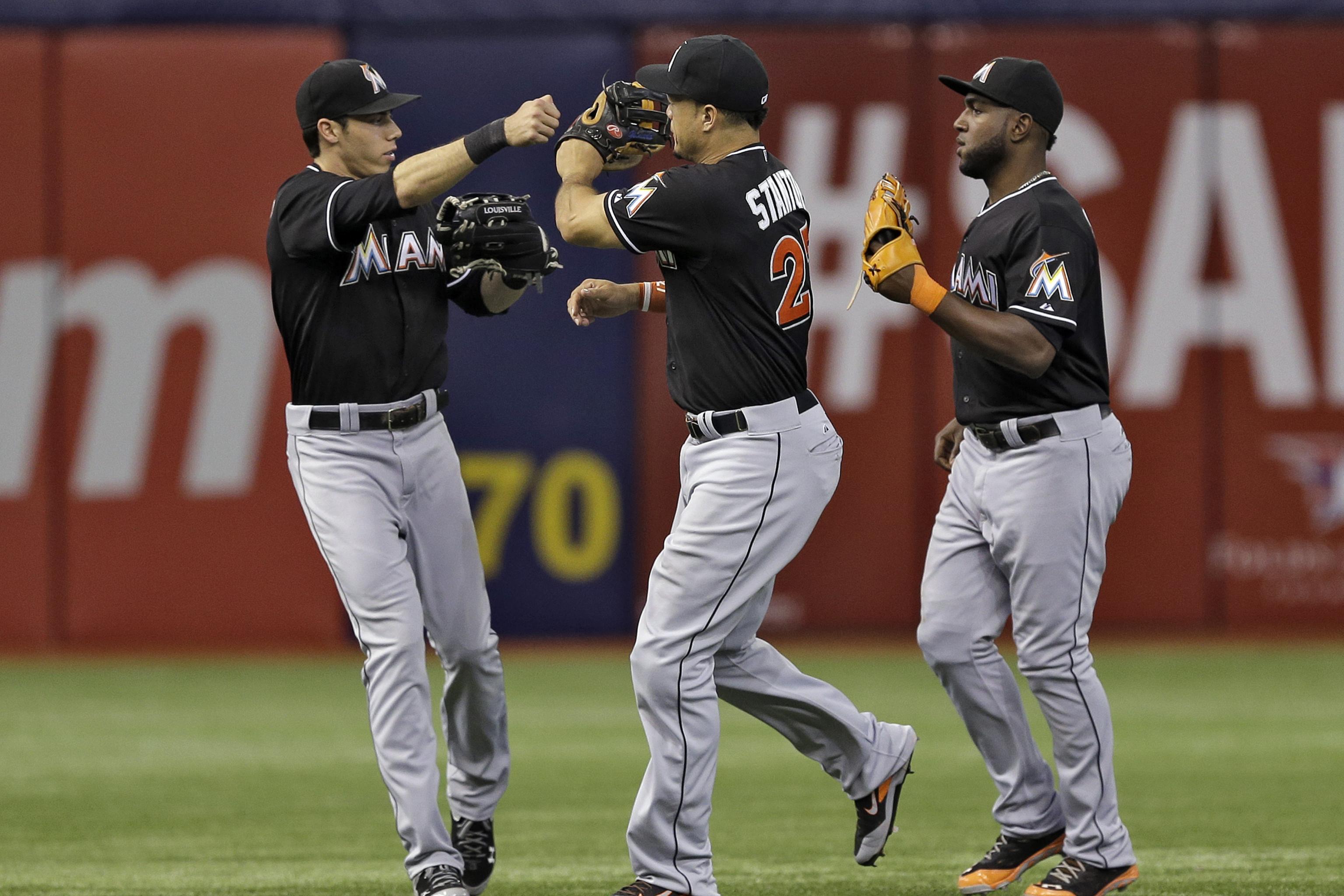 As Christian Yelich rakes, the Marlins await contributions from