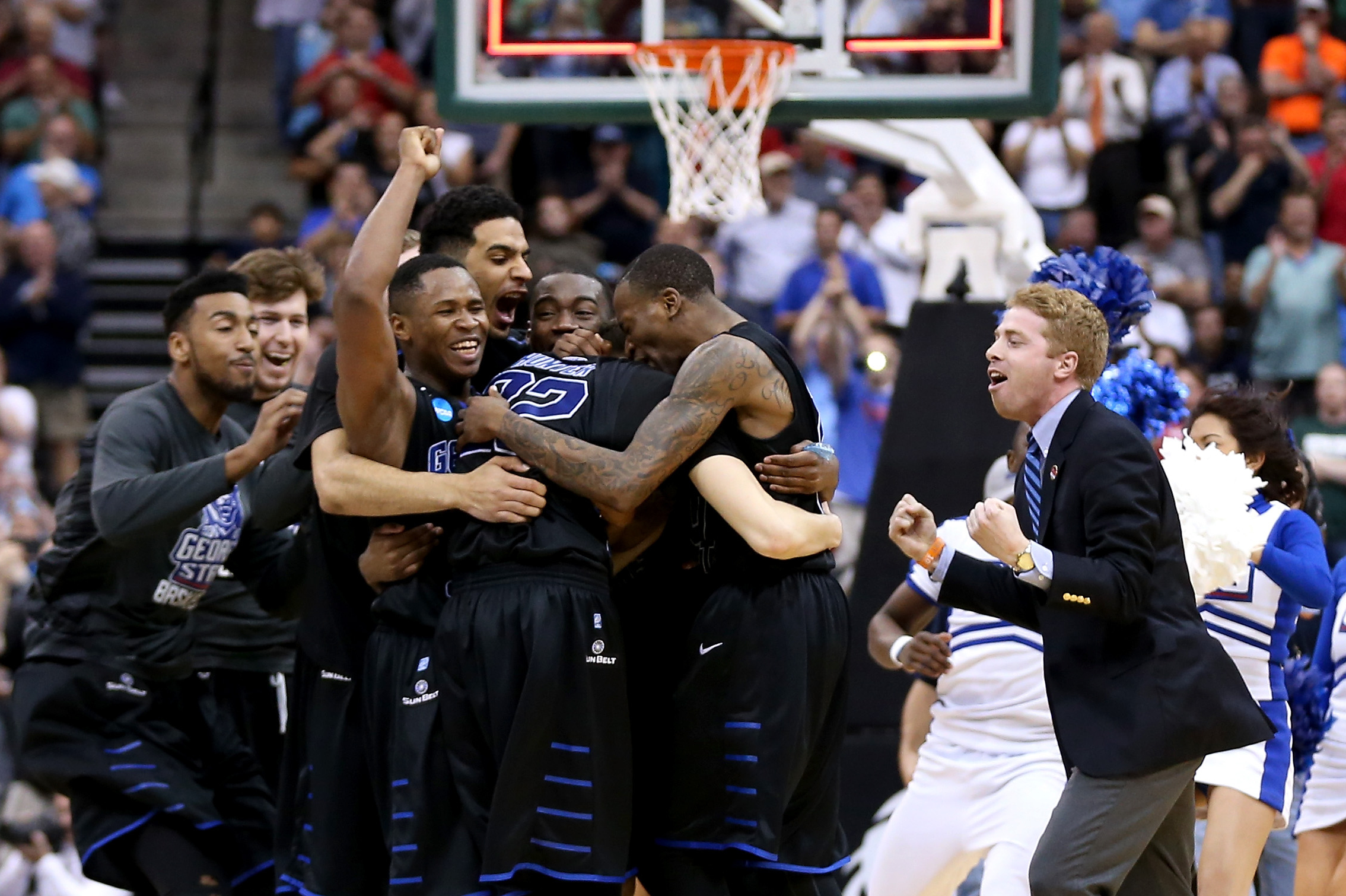 March Madness: Former Tar Heels react to UNC's Sweet 16 berth